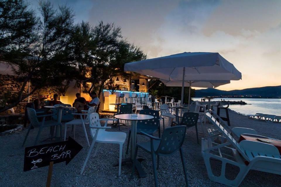 Seaview Apartment Rose 2 Trogir Exterior photo
